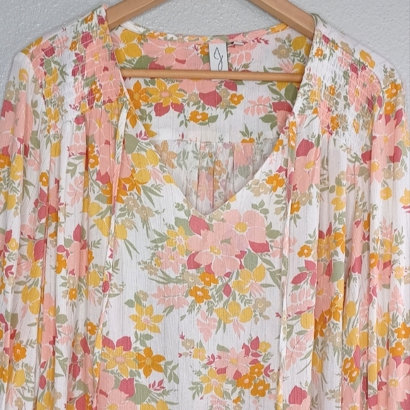 Joie Vivette Pink Orange Size L Smocked Tassel Tie Keyhole Peasant Boho Top - Picture 4 of 12